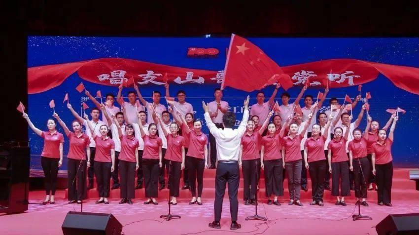 茅台集团首次达成营收、利润“双千亿”